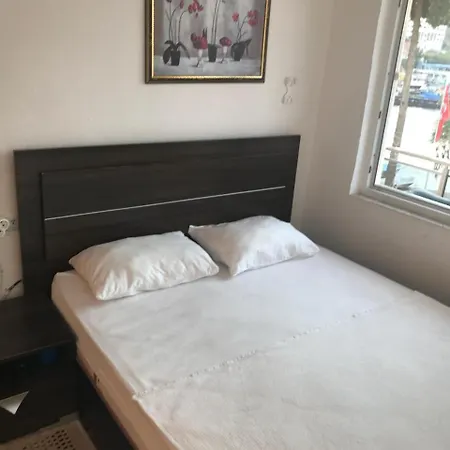 לינה וארוחת בוקר Kircin Butik