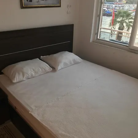 לינה וארוחת בוקר Kircin Butik
